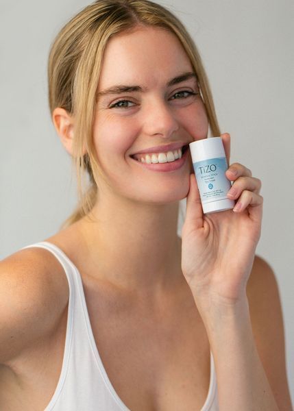 TiZO Мінеральний сонцезахисний стік без відтінку Mineral Stick Non Tinted SPF 45 153 фото