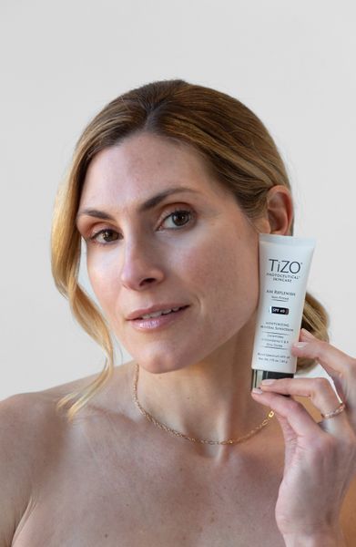 TiZO Денний поживний крем без відтінку AM Replenish Non-Tinted SPF 40 126 фото