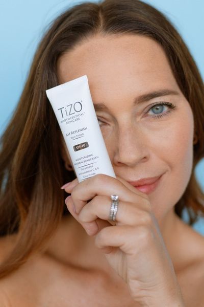 TiZO Денний поживний крем без відтінку AM Replenish Non-Tinted SPF 40 126 фото