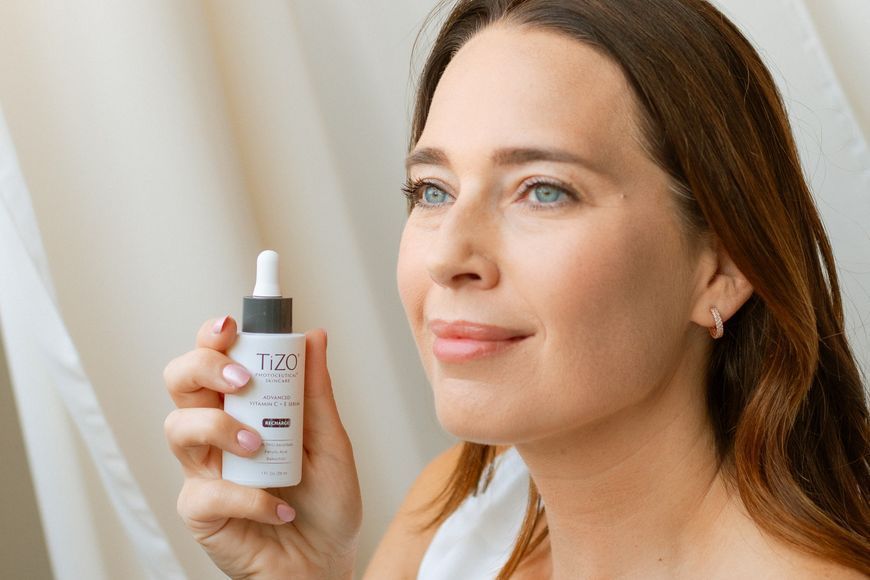 TiZO Антиоксидантна сироватка з вітамінами Advanced Vitamin C+E Serum 149 фото
