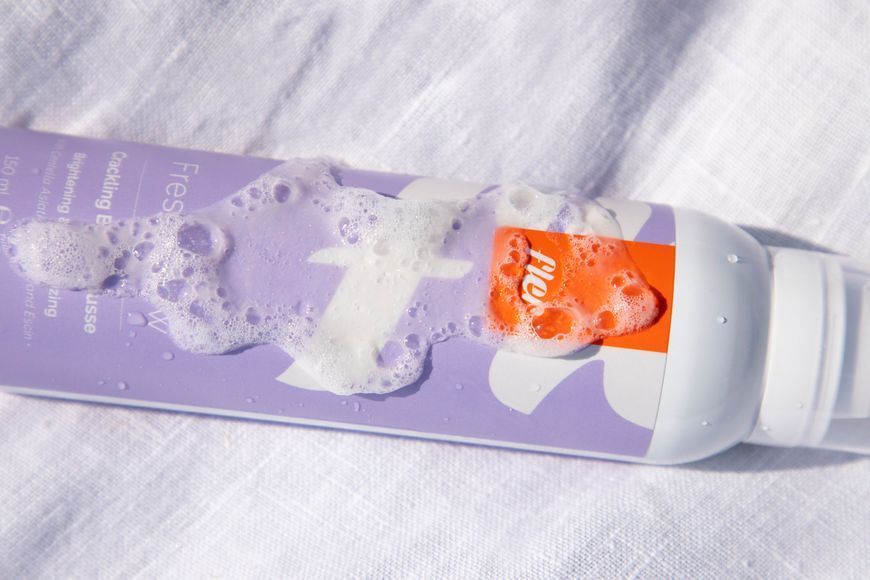 FLER мус для тіла з сяючим фінішем Fresh Glow, 150 ml FRE-GLO фото