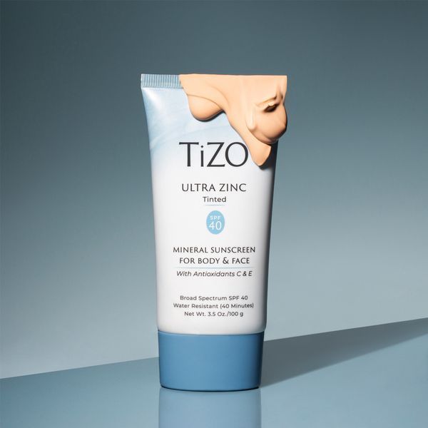 TiZO Мінеральний сонцезахисний крем для обличчя та тіла тонуючий Ultra Zinc Body & Face Tinted SPF 40 104 фото