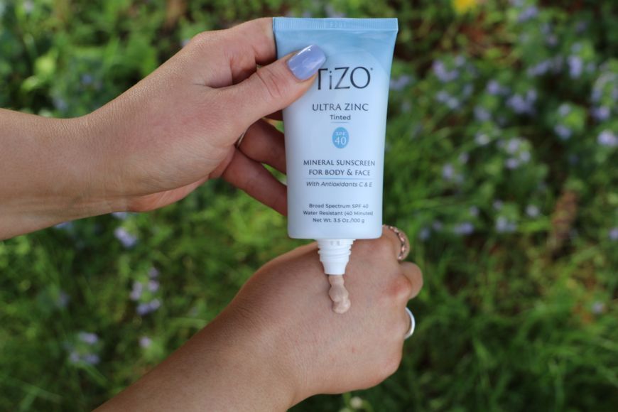 TiZO Мінеральний сонцезахисний крем для обличчя та тіла тонуючий Ultra Zinc Body & Face Tinted SPF 40 104 фото