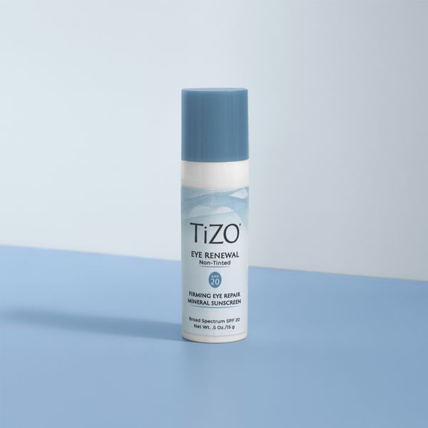 TiZO Крем для догляду за шкірою навколо очей без відтінку Eye Renewal Sunscreen SPF 20 136 фото